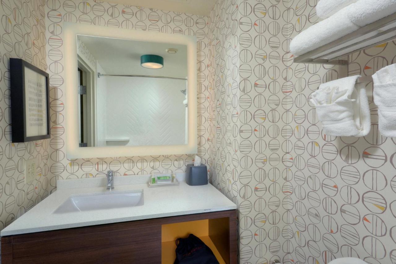 Holiday Inn Raleigh Durham Airport By Ihg Morrisville Eksteriør billede