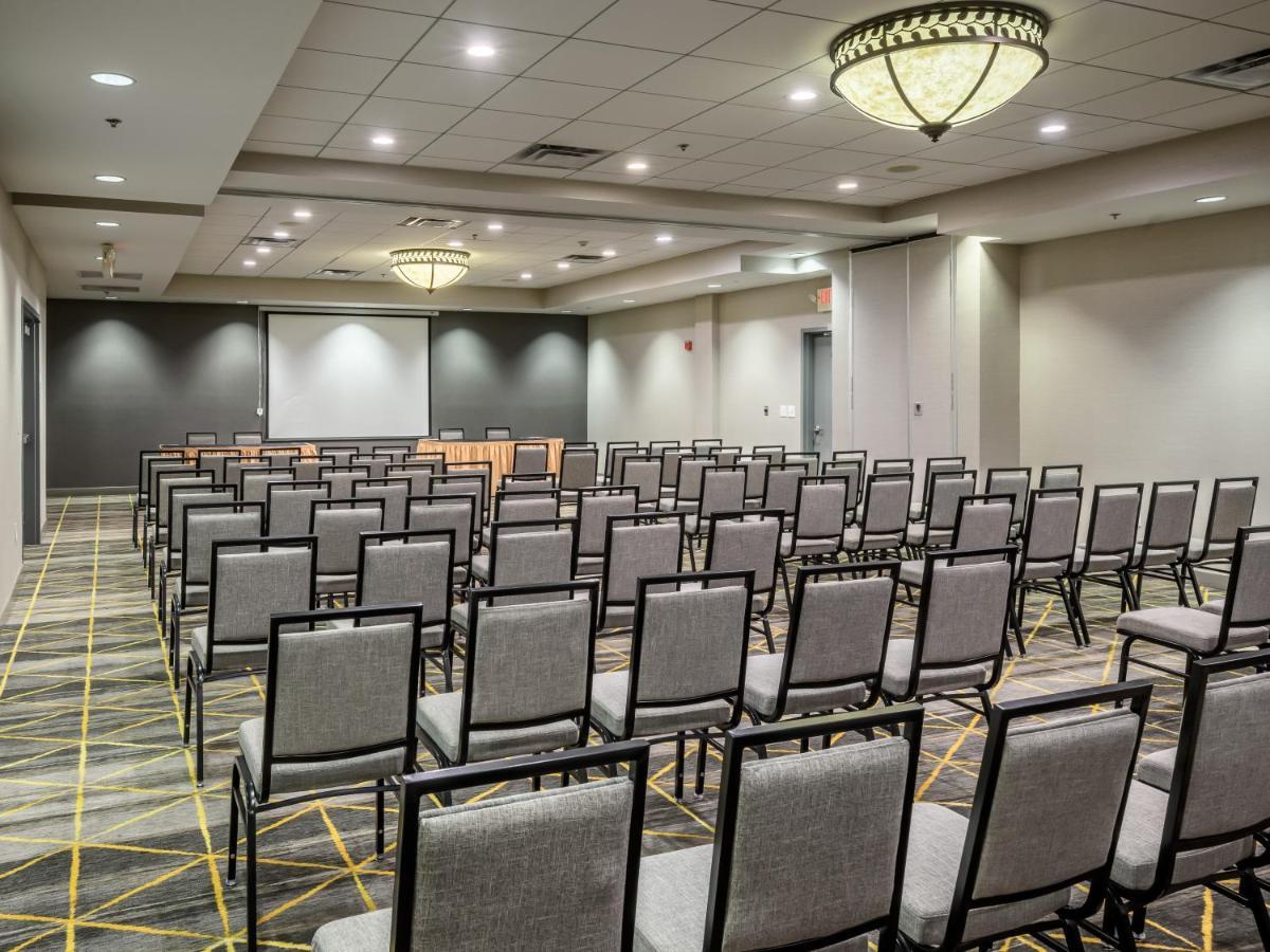 Holiday Inn Raleigh Durham Airport By Ihg Morrisville Eksteriør billede