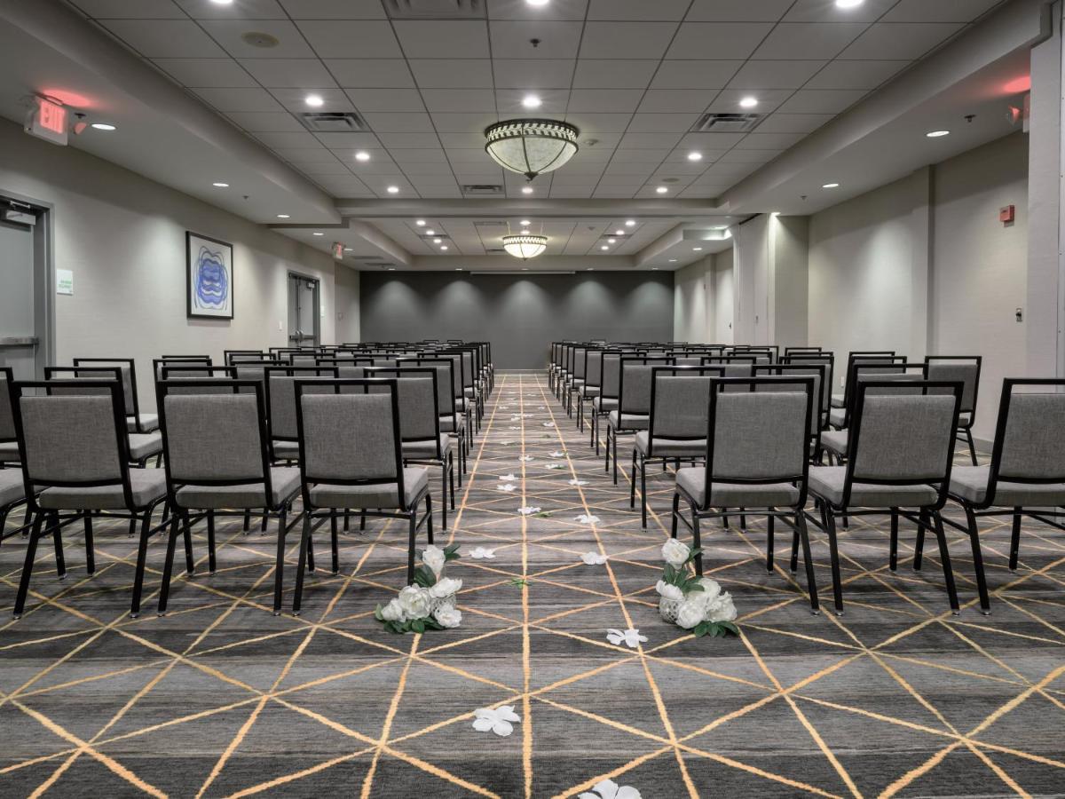 Holiday Inn Raleigh Durham Airport By Ihg Morrisville Eksteriør billede